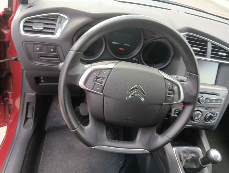 Citroen C4 1.6 Blue-HDi Feel 2015 – снимка 18