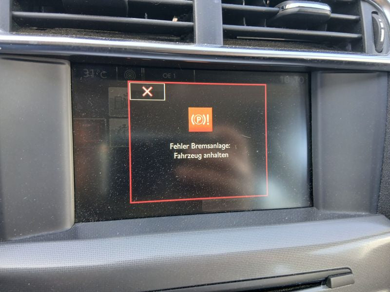 Citroen C4 1.6 Blue-HDi Feel 2015 – снимка 26