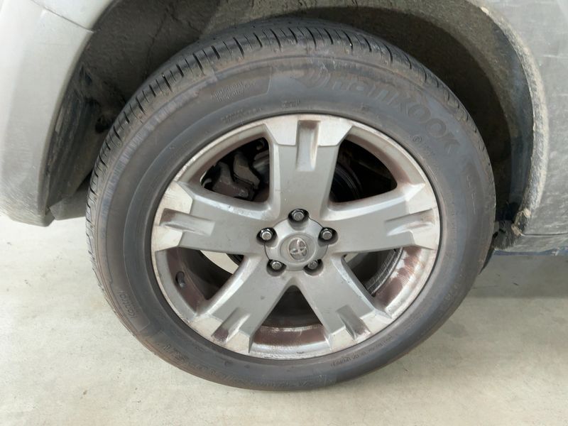 Toyota RAV 4 2.2 D-CAT Executive 2011 – снимка 9