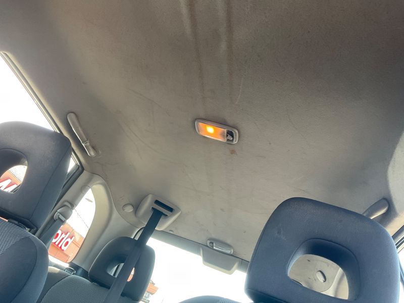 Toyota RAV 4 2.0 D-4D 4x4 2005 – снимка на щета