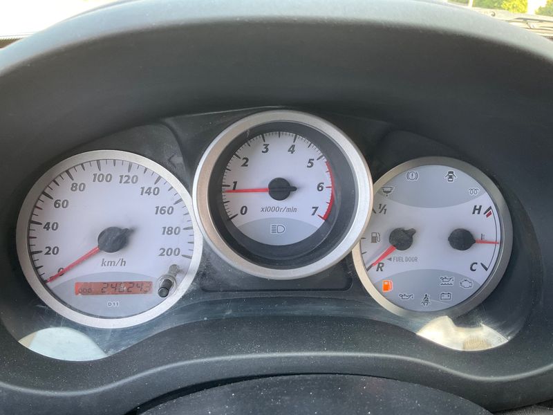Toyota RAV 4 2.0 D-4D 4x4 2005 – снимка 13