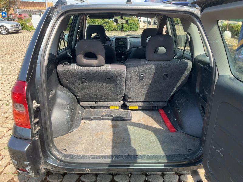 Toyota RAV 4 2.0 D-4D 4x4 2005 – снимка 10