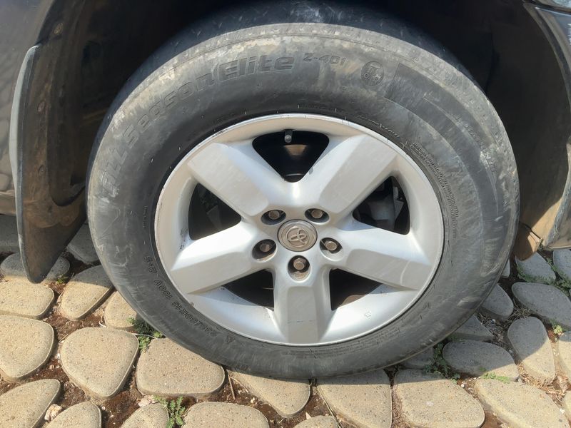 Toyota RAV 4 2.0 D-4D 4x4 2005 – снимка 19