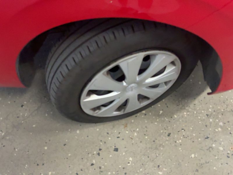 Peugeot 108 1.0 VTi Active 2016 – снимка 11
