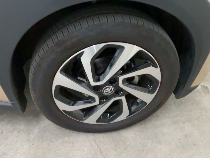 Toyota Aygo X 1.0 VVT-i Design 2024 – снимка 11