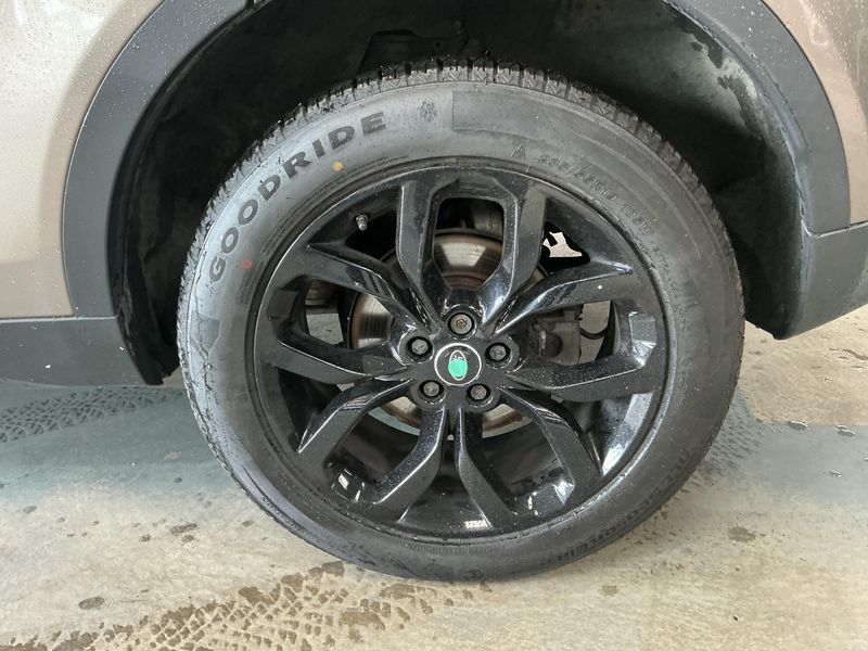 Land Rover Discovery Sport 2.2 Sd4 HSE 2015 – снимка 5