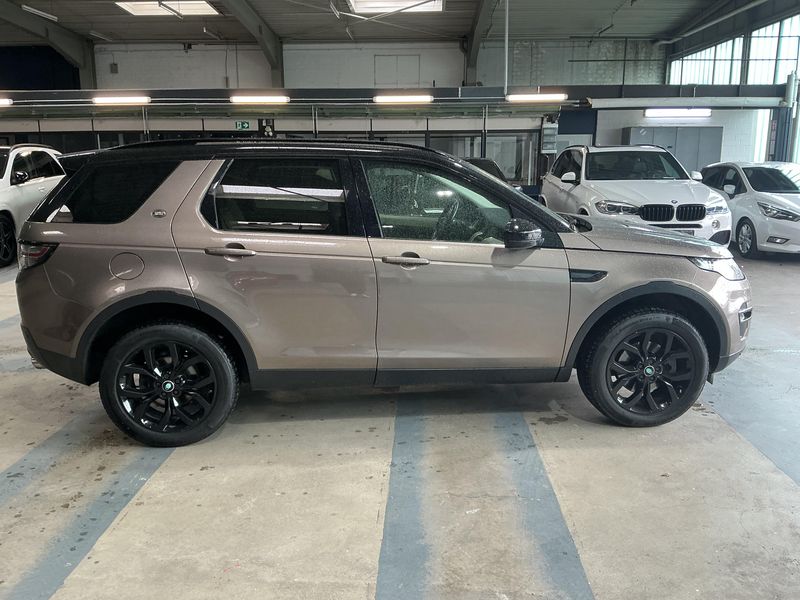 Land Rover Discovery Sport 2.2 Sd4 HSE 2015 – снимка 10