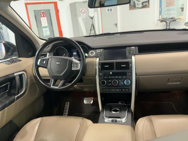 Land Rover Discovery Sport 2.2 Sd4 HSE 2015 – снимка 17