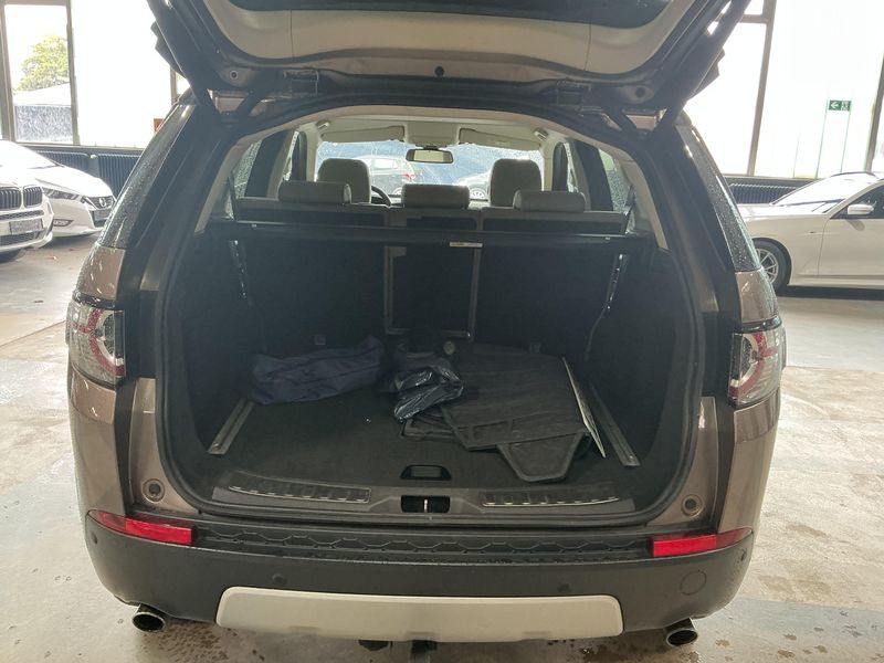 Land Rover Discovery Sport 2.2 Sd4 HSE 2015 – снимка 15