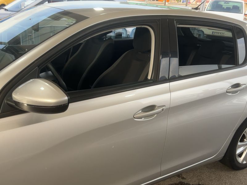 Peugeot 308 1.6 Blue-HDi Style 2016 – снимка 4