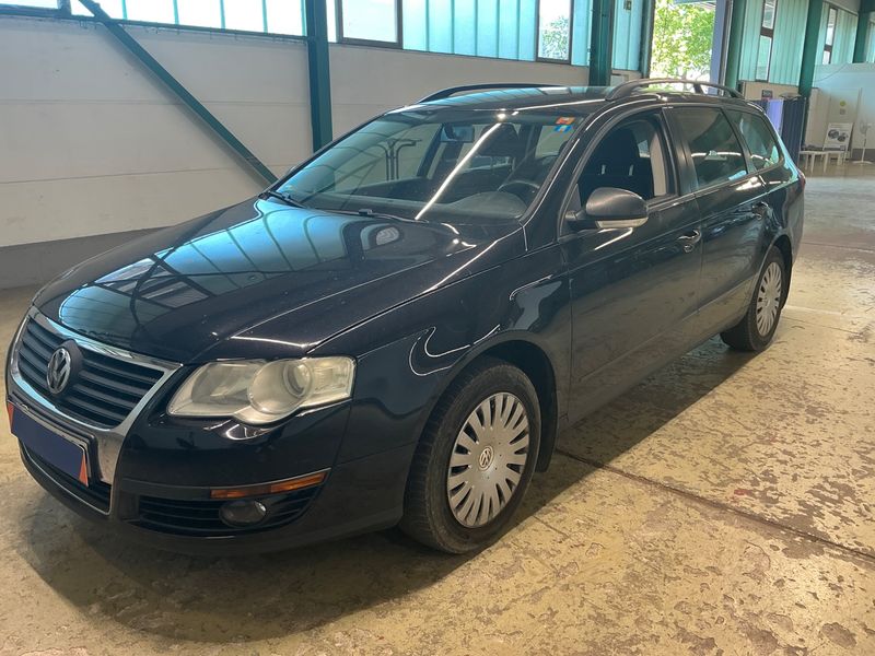Volkswagen Passat 1.4 TSI Trendline 2009 – снимка 1