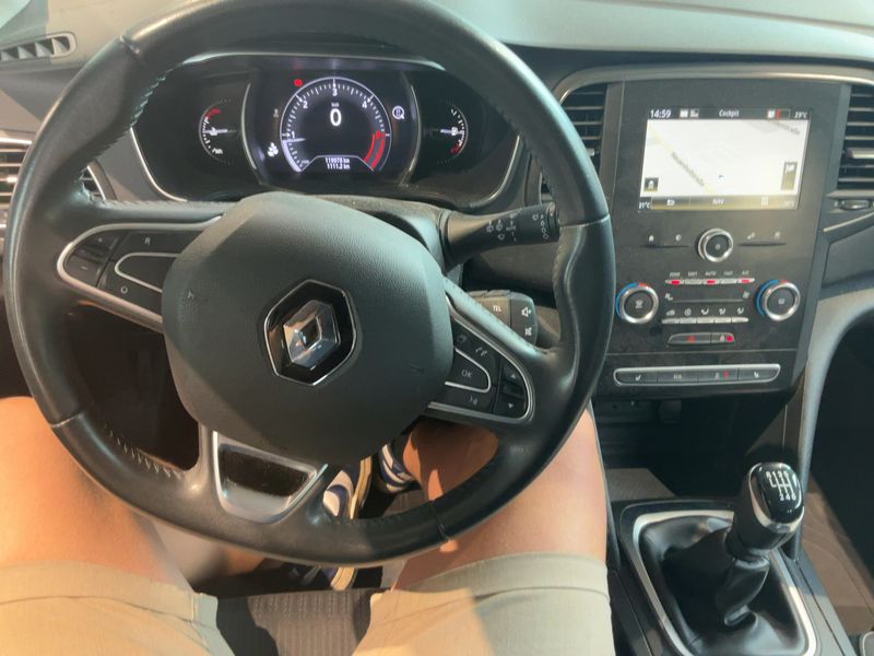 Renault Megane 1.5 BLUE dCi Business Edition 2019 – снимка 18