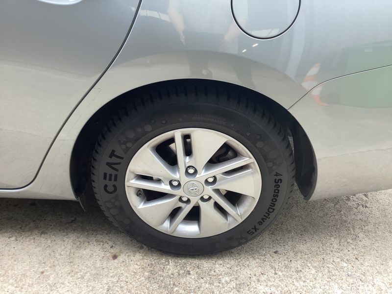 Toyota Auris Touring Sports 1.8 Hybrid Comfort 2016 – снимка 5