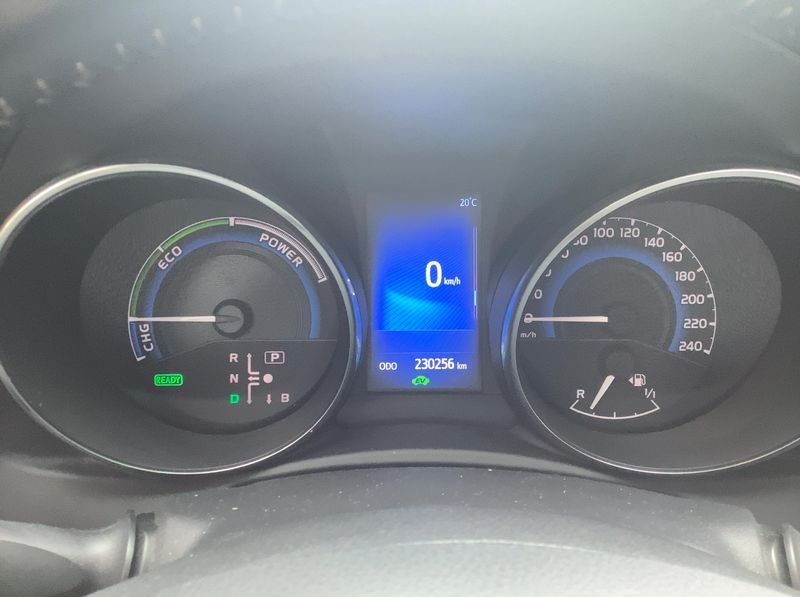 Toyota Auris Touring Sports 1.8 Hybrid Comfort 2016 – снимка 18
