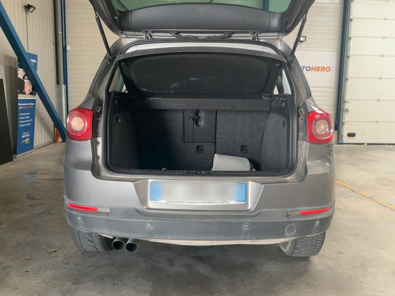 Volkswagen Tiguan 2.0 TDI Sportline BlueMotion Tech 2010 – снимка 15