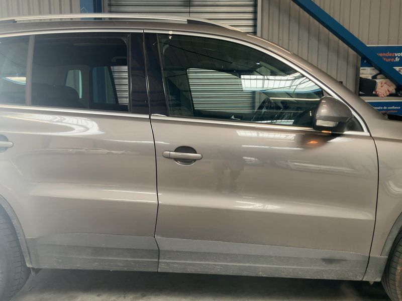 Volkswagen Tiguan 2.0 TDI Sportline BlueMotion Tech 2010 – снимка на щета 10