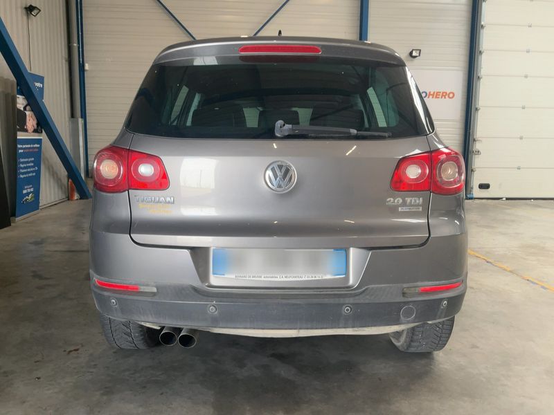 Volkswagen Tiguan 2.0 TDI Sportline BlueMotion Tech 2010 – снимка на щета 7