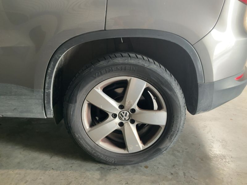Volkswagen Tiguan 2.0 TDI Sportline BlueMotion Tech 2010 – снимка на щета 5