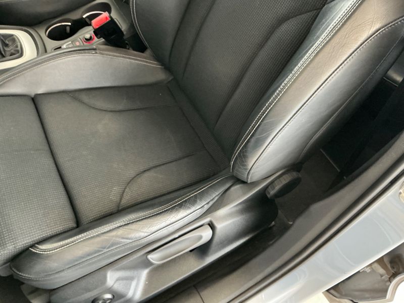 Audi Q3 2.0 TDI S line 2016 – снимка 28
