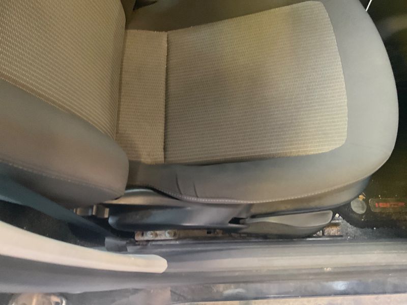 Seat Ibiza 1.6 TDI Stylance / Style 2011 – снимка 27