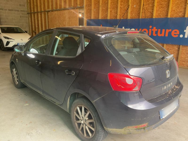 Seat Ibiza 1.6 TDI Stylance / Style 2011 – снимка 6