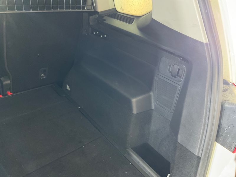 Volkswagen Touran 2.0 TDI Highline BlueMotion Tech 2017 – снимка 46