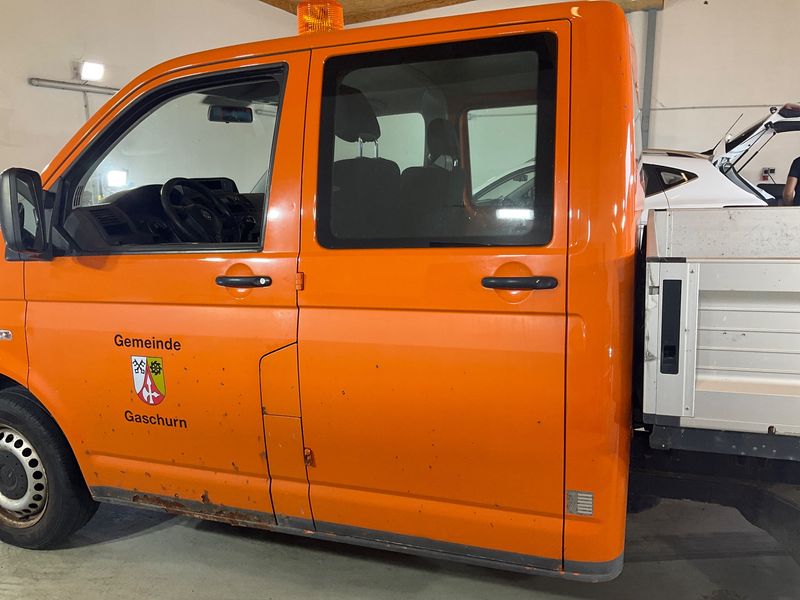 Volkswagen T5 Transporter 2.0 TDI Pritsche Doppelkabine 4Motion 2011 – снимка 4