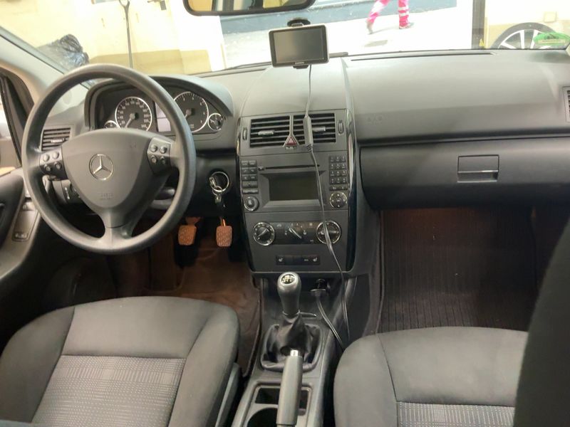 Mercedes-Benz A-Klasse A 160 Classic 2011 – снимка 18