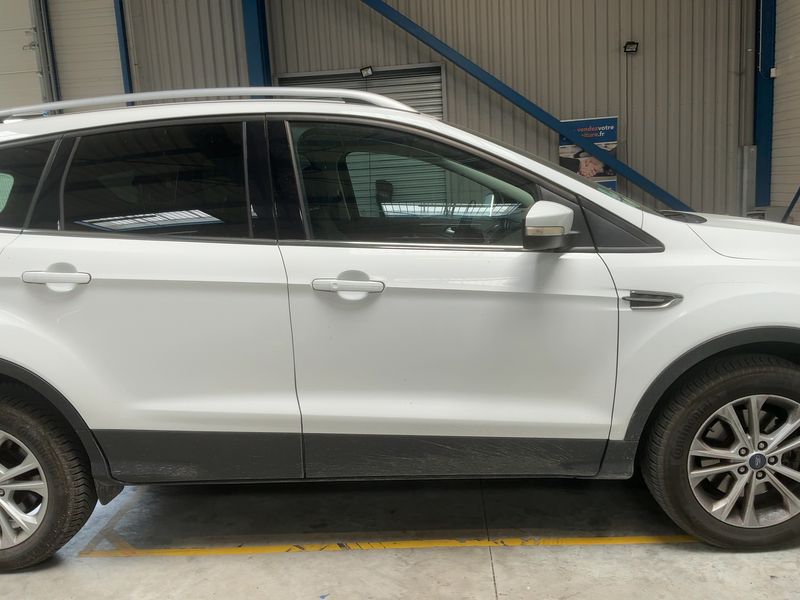 Ford Kuga 2.0 TDCi Business Nav 2017 – снимка 10