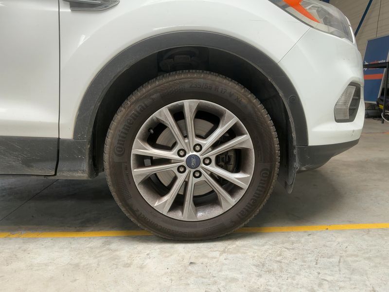 Ford Kuga 2.0 TDCi Business Nav 2017 – снимка 11