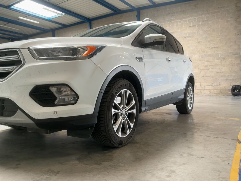 Ford Kuga 2.0 TDCi Business Nav 2017 – снимка 2