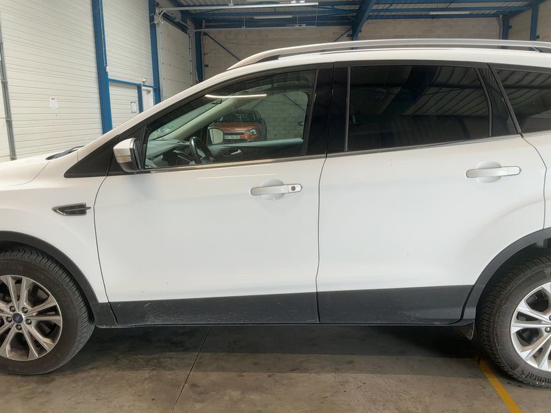 Ford Kuga 2.0 TDCi Business Nav 2017 – снимка 4