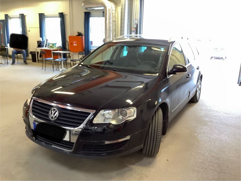 Volkswagen Passat 1.4 TSI EcoFuel Comfortline 2010 – снимка 1