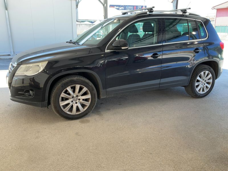 Volkswagen Tiguan 2.0 TDI Sport & Style 4Motion 2010 – снимка 2