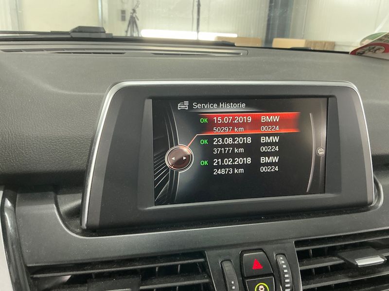BMW 2er 216d Gran Tourer Advantage 2016 – снимка 21