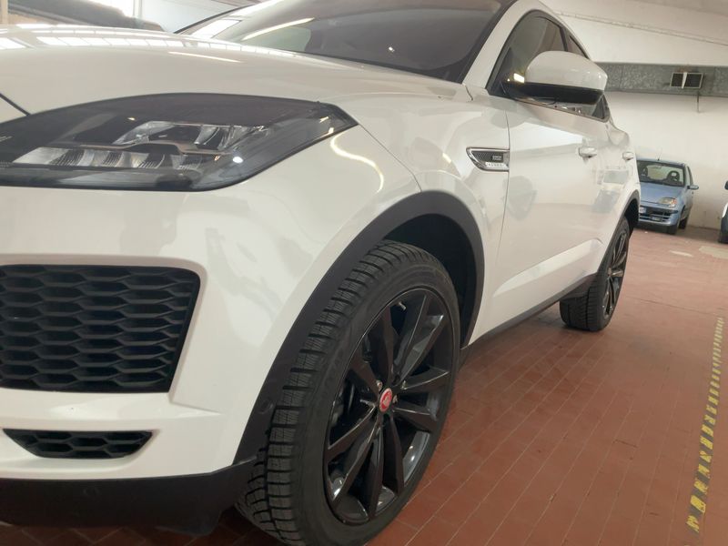 Jaguar E-Pace P300 HSE AWD 2018 – снимка 2