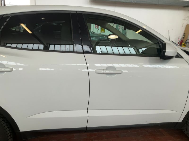 Jaguar E-Pace P300 HSE AWD 2018 – снимка 10