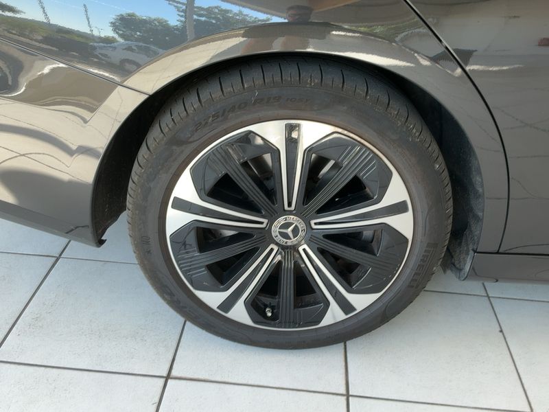 Mercedes-Benz E-Klasse E 300 de T 4Matic Avantgarde Advanced 2024 – снимка 9