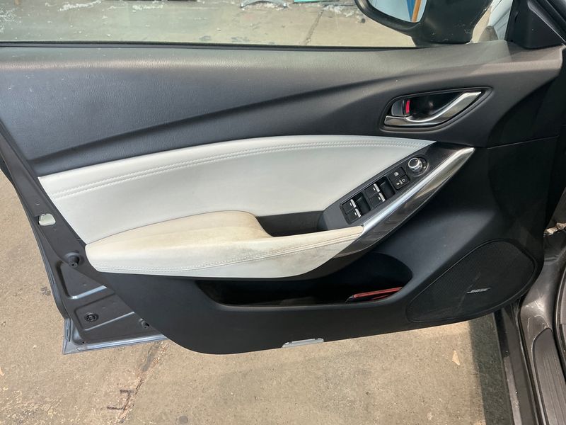 Mazda 6 2.2 Turbodiesel Nakama Intense 2016 – снимка 27
