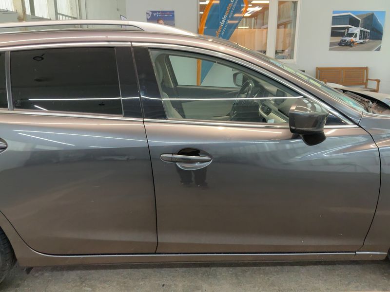 Mazda 6 2.2 Turbodiesel Nakama Intense 2016 – снимка 10