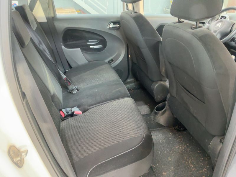 Citroen C3 Picasso 1.6 HDi Exclusive 2015 – снимка 19