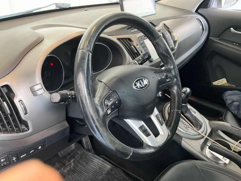 Kia Sportage 2.0 CRDi Feel 4WD 2015 – снимка 31