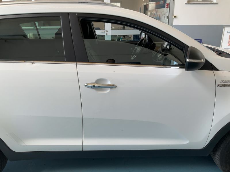 Kia Sportage 2.0 CRDi Feel 4WD 2015 – снимка 10