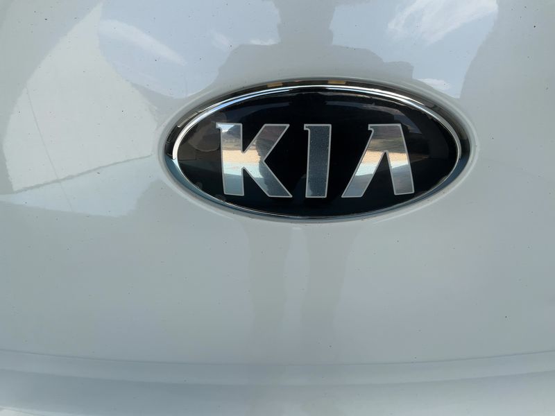 Kia Sportage 2.0 CRDi Feel 4WD 2015 – снимка 15