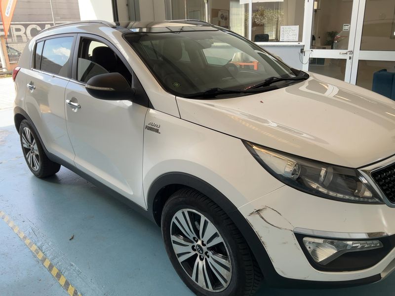 Kia Sportage 2.0 CRDi Feel 4WD 2015 – снимка 12