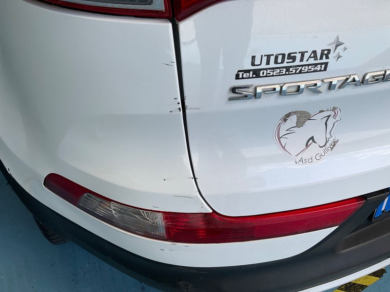 Kia Sportage 2.0 CRDi Feel 4WD 2015 – снимка 35
