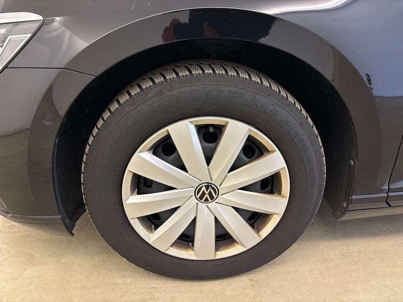 Volkswagen Passat 2.0 TDI Business 2023 – снимка 10