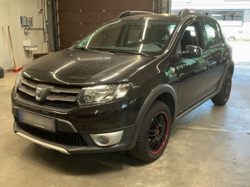 Dacia Sandero 0.9 TCe Stepway Prestige 2015 – снимка 1