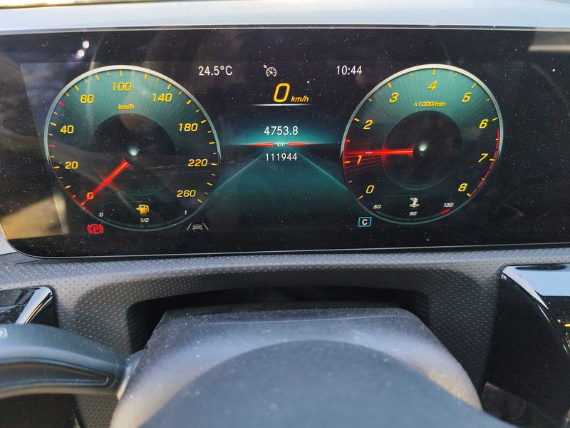 Mercedes-Benz A-Klasse Limousine A 200 AMG Line 2022 – снимка 12
