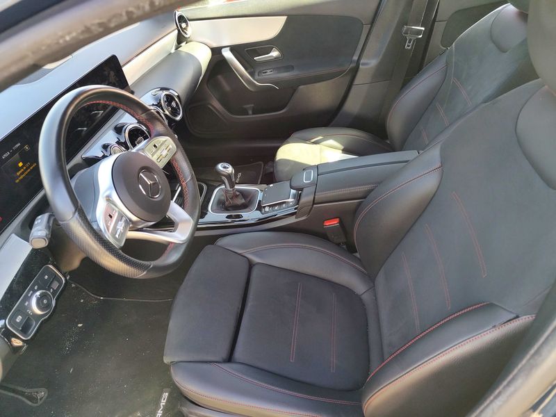Mercedes-Benz A-Klasse Limousine A 200 AMG Line 2022 – снимка 15